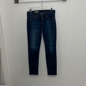 AG Stevie slim straight ankle size 25